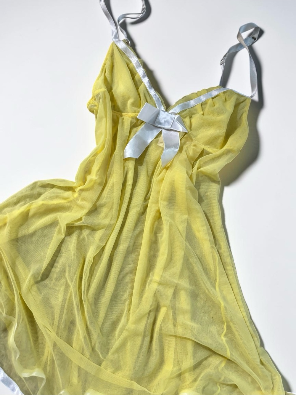 ASO Sabrina Carpenter Vintage Victoria’s Secret Angels Yellow Babydoll Chemise M - Picture 6 of 12